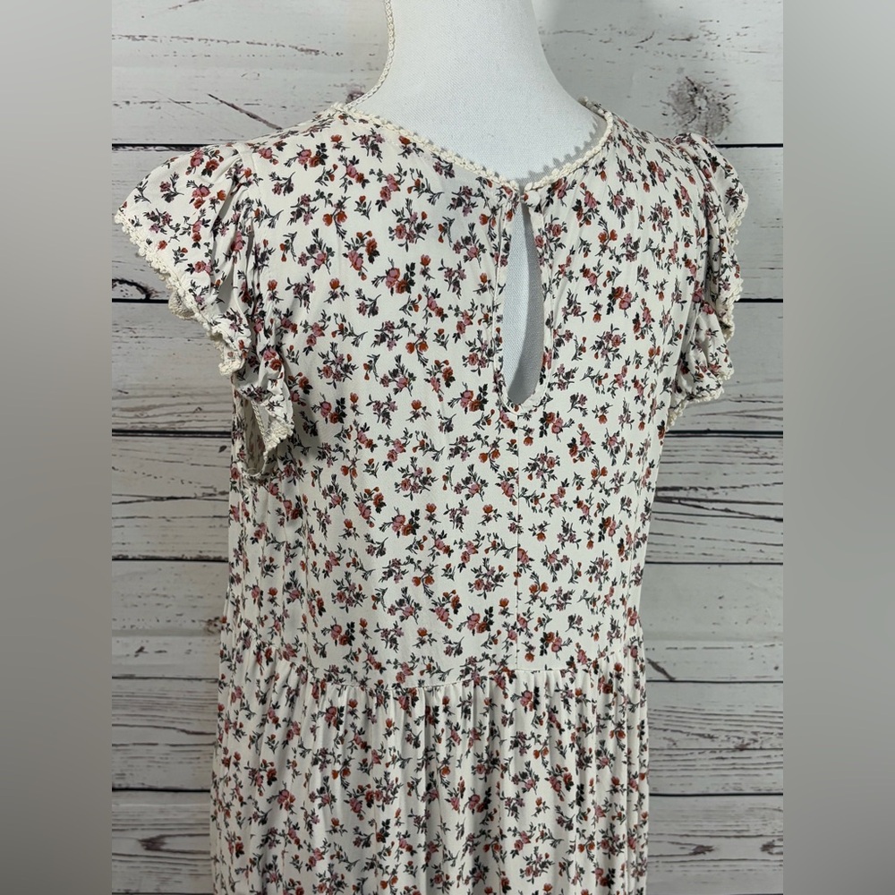 Wild Fable Cream Floral Cap Sleeve Summer Dress in Size Large - Picture 8 of 8
